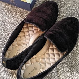 Birdies Slip ons size 8.5